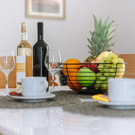 Apartment Playa With Pool Access Petrcane