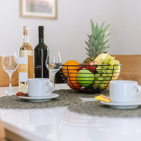 Apartment Playa With Pool Access Petrcane